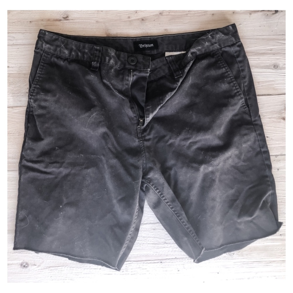 Brixton • Cut Off Shorts